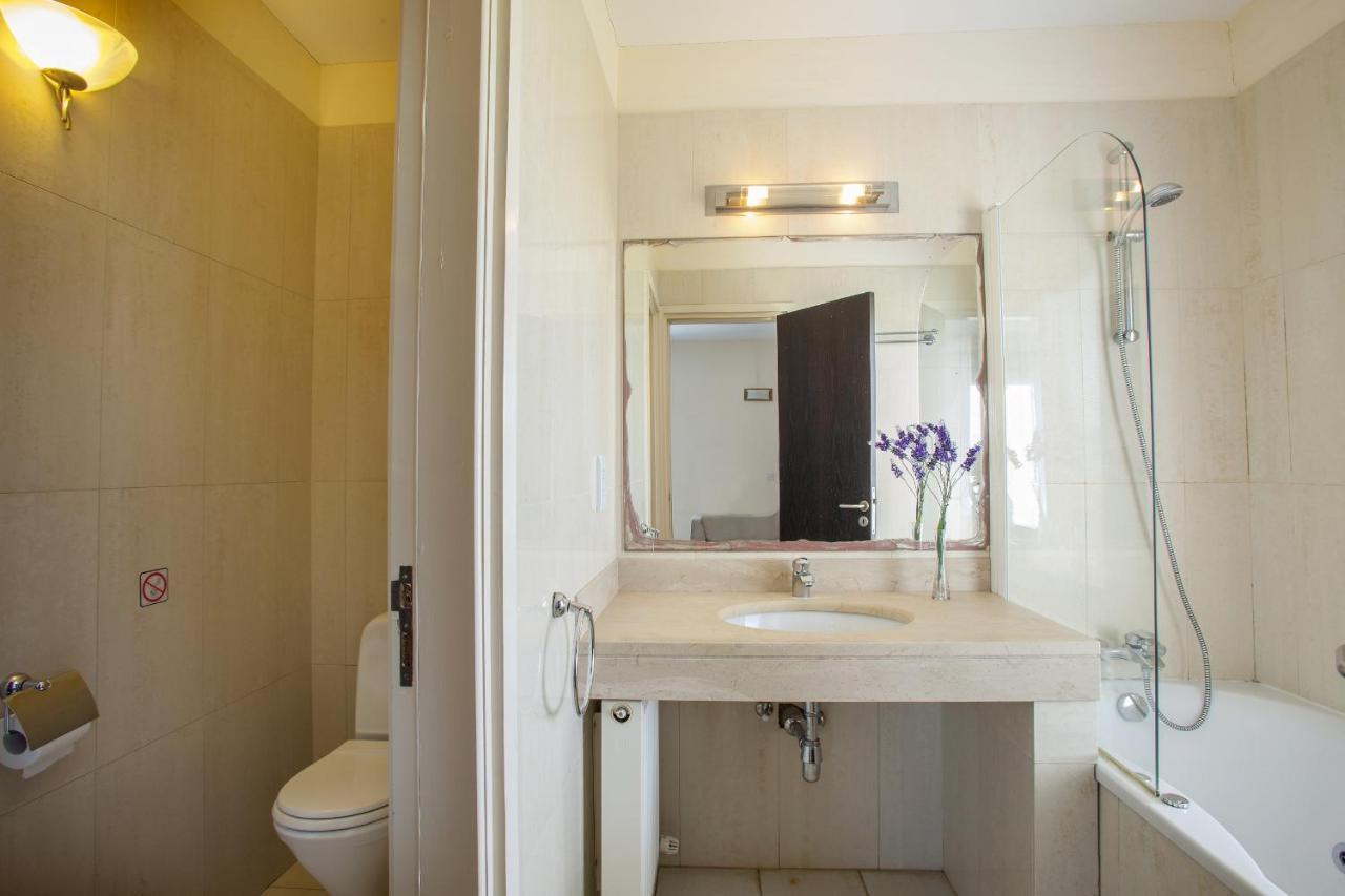 Protaras Seafront Villa Infinte Aretousa Eksteriør billede