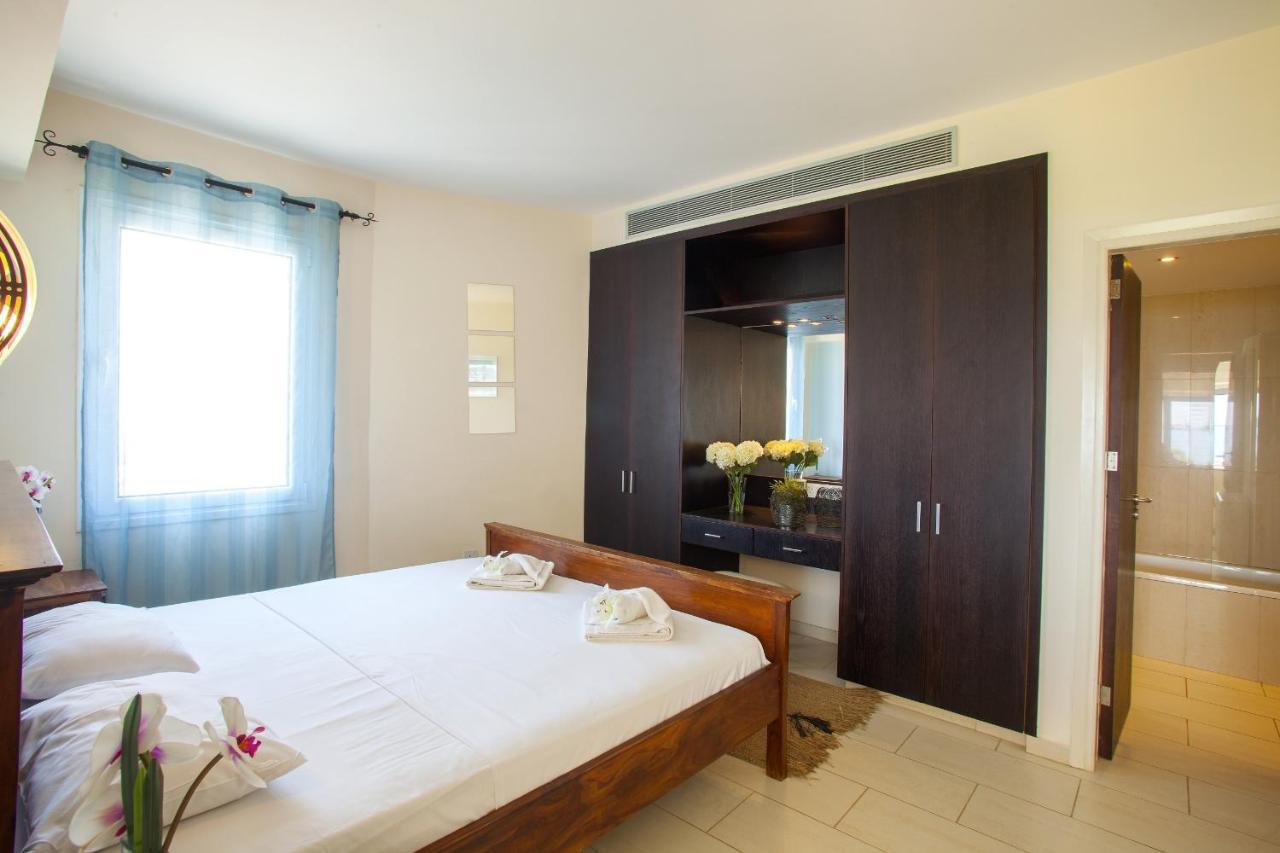 Protaras Seafront Villa Infinte Aretousa Eksteriør billede