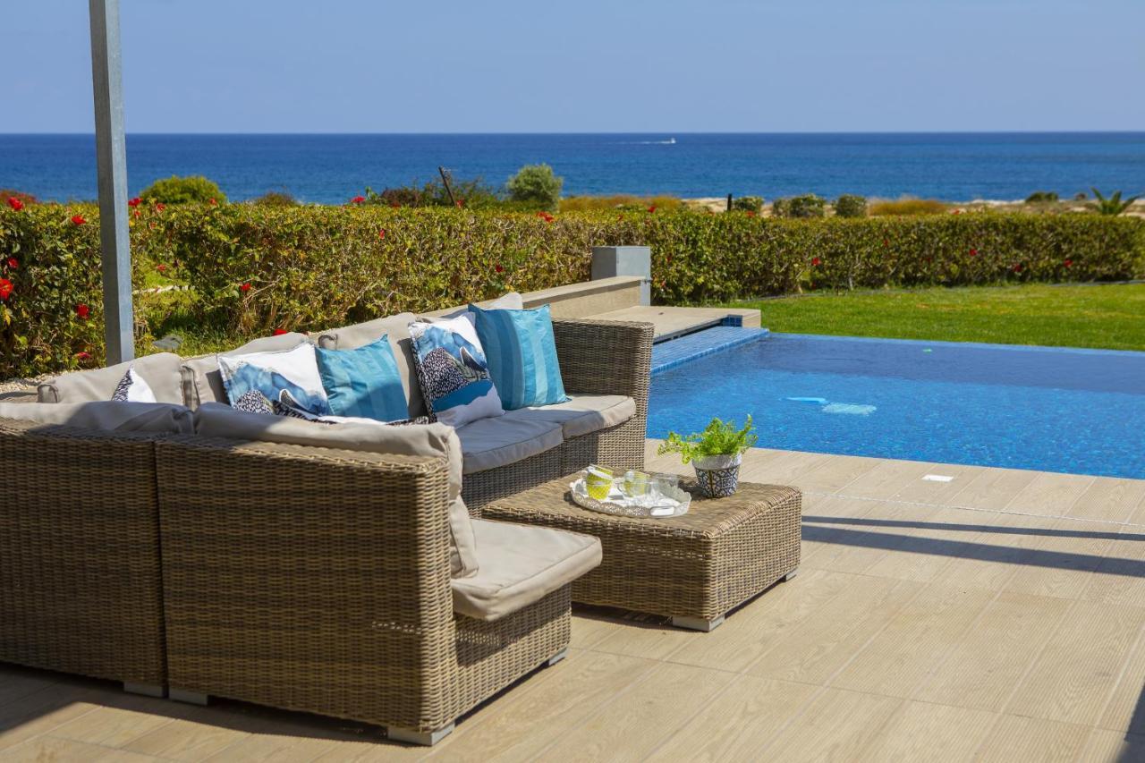Protaras Seafront Villa Infinte Aretousa Eksteriør billede