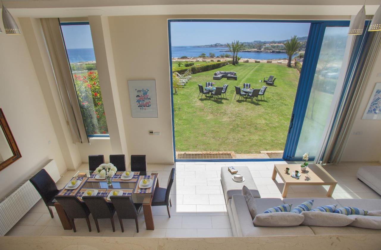 Protaras Seafront Villa Infinte Aretousa Eksteriør billede